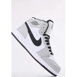 Кроссовки зимние